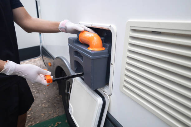 Best Portable toilet rental cost  in St Joseph, MI